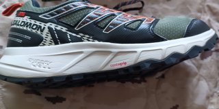 Zapatillas Salomon Goretex talla 42