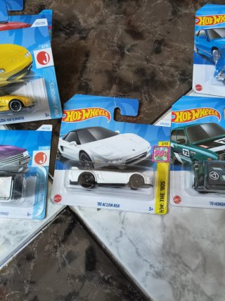 Lote 6 Hot Wheels: Toyota, Nissan, Mazda, Acura, H
