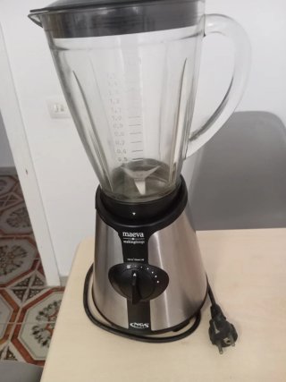 Licuadora Maeva 700W Jarra Cristal