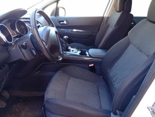 Peugeot 3008 2011