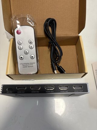 Switch HDMI 5x1 8K UHD Control Remoto