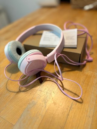 Auriculares Sony Rosas y Blancos