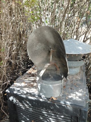 Sombrerete para chimenea metálico