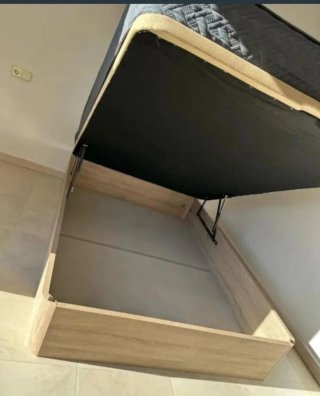 Canapé abatible con colchónes viscoelastica