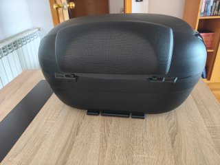 Baúl Shad 46l