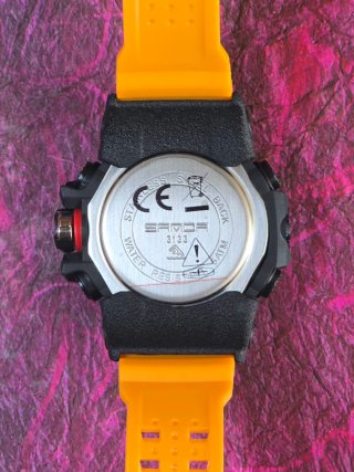 Reloj Deportivo Negro Naranja