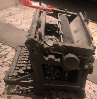 Máquina de escribir Underwood antigua