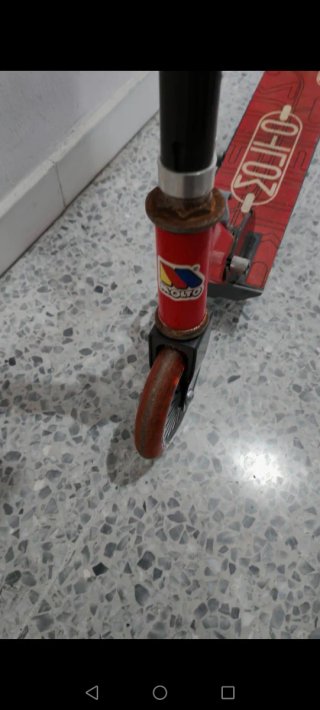 Patinete Molto infantil rojo
