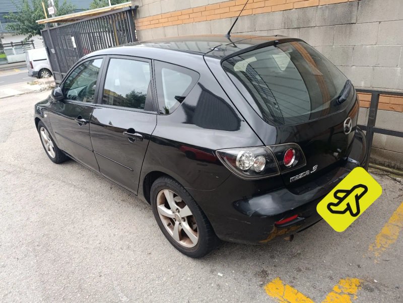 Mazda 3 2004 - foto 1