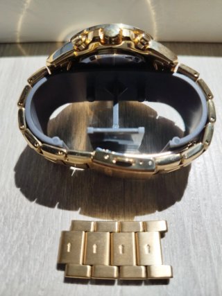 Reloj SEIKO Cronógrafo Dorado
