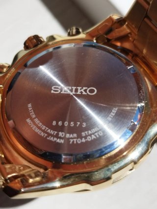 Reloj SEIKO Cronógrafo Dorado