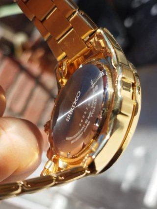 Reloj SEIKO Cronógrafo Dorado