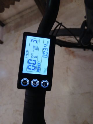 Bicicleta Eléctrica Plegable Negra, varata 500€
