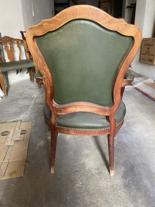 Sillas antiguas varias
