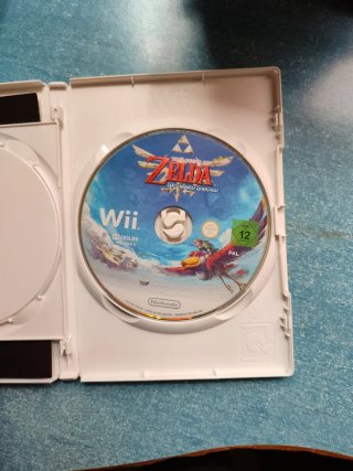 The Legend of Zelda: Skyward Sword Wii Ed. Especia
