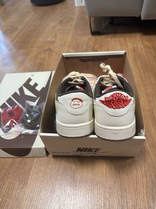 Air Jordan 1 Low Travis Scott Reverse Mocha