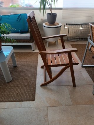 Poltrona in legno di teak