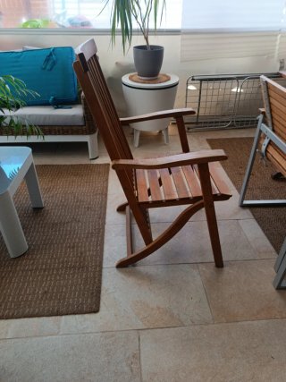 Poltrona in legno di teak