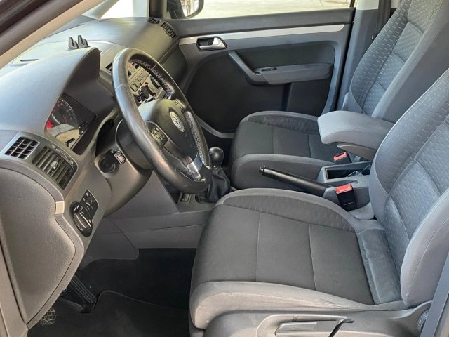 Volkswagen Touran 2010