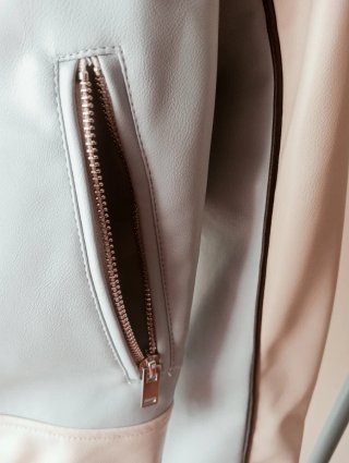 Cazadora Stradivarius Talla L Piel Sintética