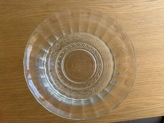Vajilla de cristal sin estrenar