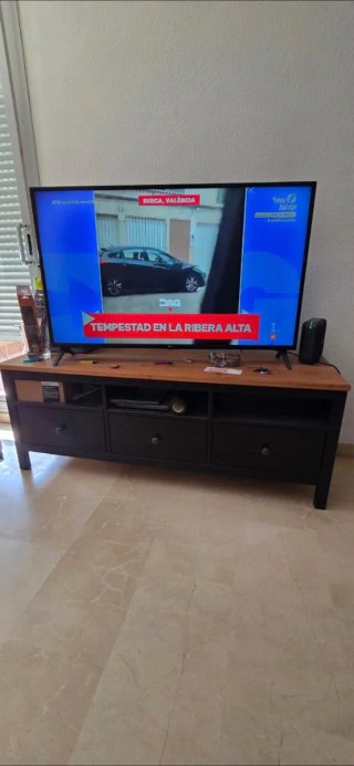 Mueble TV madera y metal