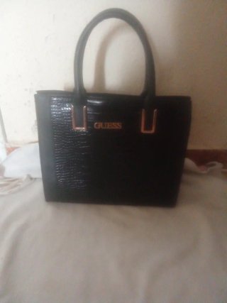 Bolso Guess Negro