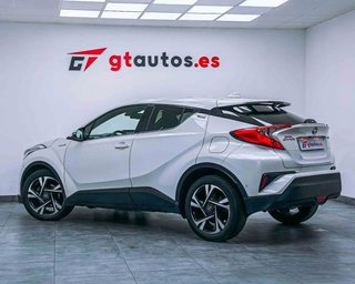 Toyota C-HR 1.8 Hybrid Dynamic Plus 122CV
