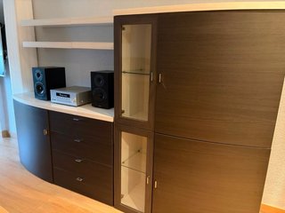 Mueble de salón modular madera y cristal