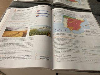 Geografía e Historia, 3 secundaria. Revuela