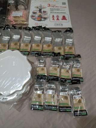 Lote Desechables: Platos, Cubiertos, Pajitas