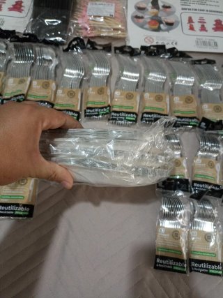 Lote Desechables: Platos, Cubiertos, Pajitas