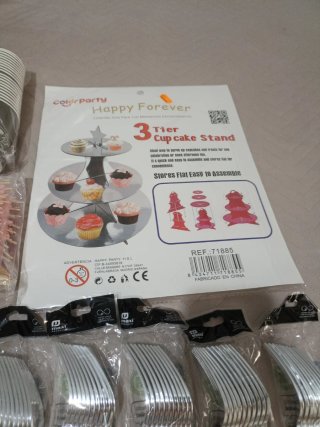 Lote Desechables: Platos, Cubiertos, Pajitas