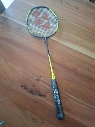 Raqueta Bádminton Yonex Arcsaber 7 Tour 4U5