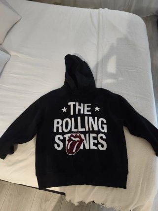 Sudadera Rolling Stones niña Zara Talla 9/10 años