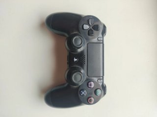 PlayStation 4 Original + 2 Mandos + Juego