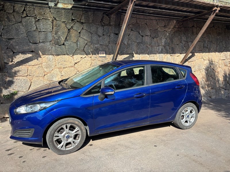 Ford Fiesta 1.24 - ¡Solo 47.000 km! (2014) - foto 1
