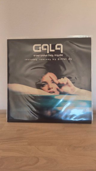 Vinilo Gala - Everyone Has Inside