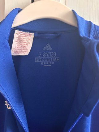 Chaqueta Adidas niño azul. Talla 128cm