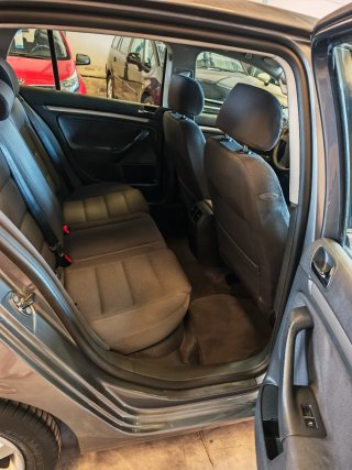 Volkswagen Golf 2 años de garantía