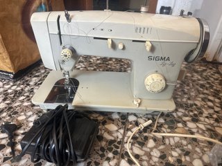 Máquina de coser vintage Sigma Zig-Zag