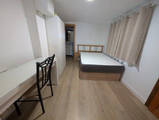 Estudio con gastos incluidos para chica