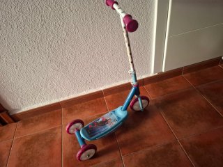Patinete infantil 3 ruedas Frozen