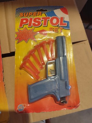 Lote 7 pistolas de juguete en blister, C5