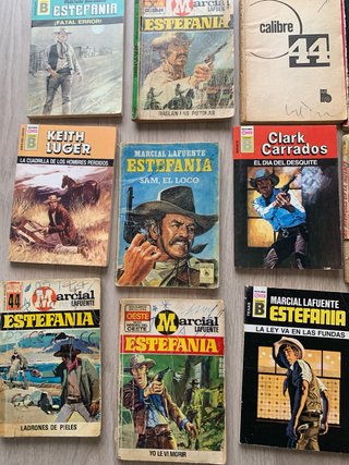 14 Libros de acción “Estefania”