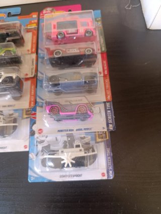 Lote 9 Hot Wheels Variados