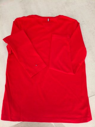 Camiseta Tommy Hilfiger Roja Manga Larga Talla 12A