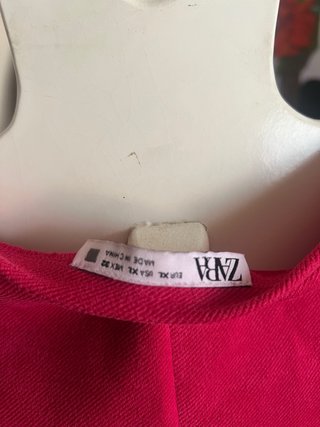 Vestido fucsia con bolsillos