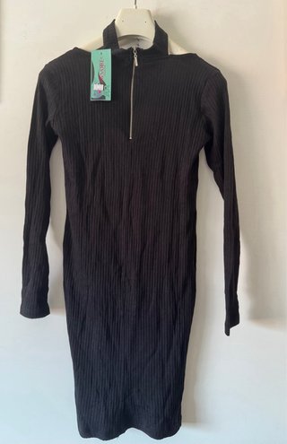 Abito nero aderente con zip