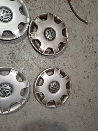 Tapacubos Volkswagen Polo 2001 (4 unidades)
